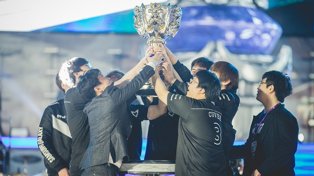 S15賽季戰(zhàn)隊(duì)首發(fā)陣容：EDG、RNG、TES等隊(duì)陣容一覽